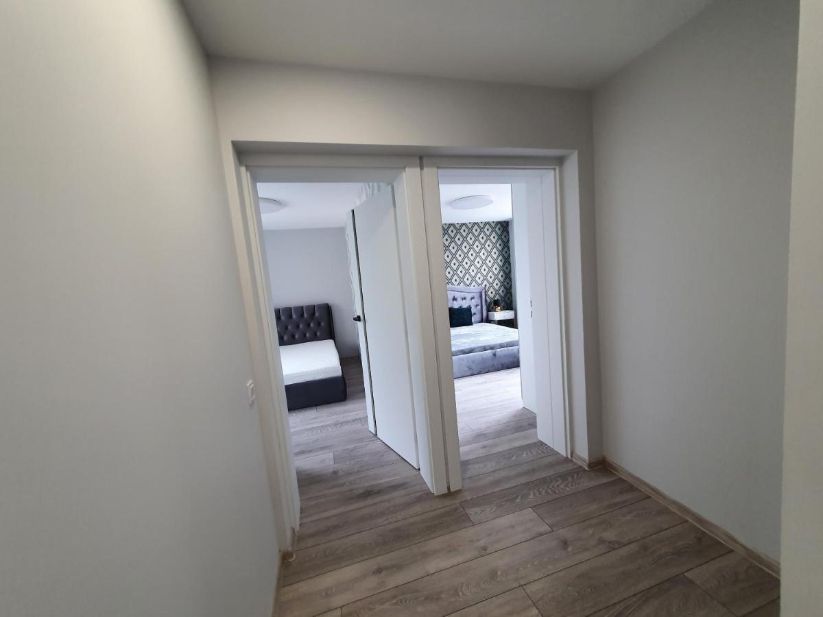 2-Bedrooms Apartment In City Center Siauliai Luaran gambar